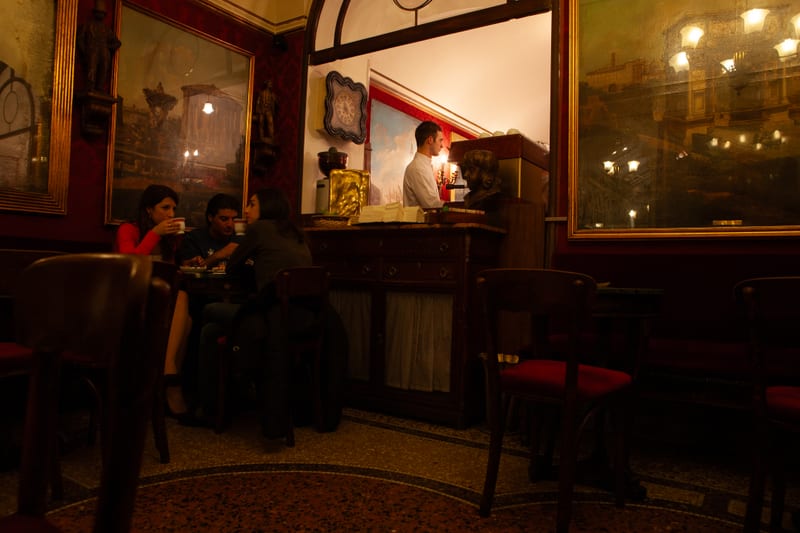 Café Greco, photograph by Henri Davies